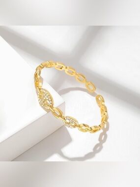 14k Gold Plated Cubic Zirconia Hollow Cuff Bracelet